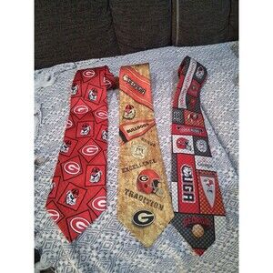 University Of Georgia Bulldogs 100% Silk Necktie 59 -61  X4"  X3